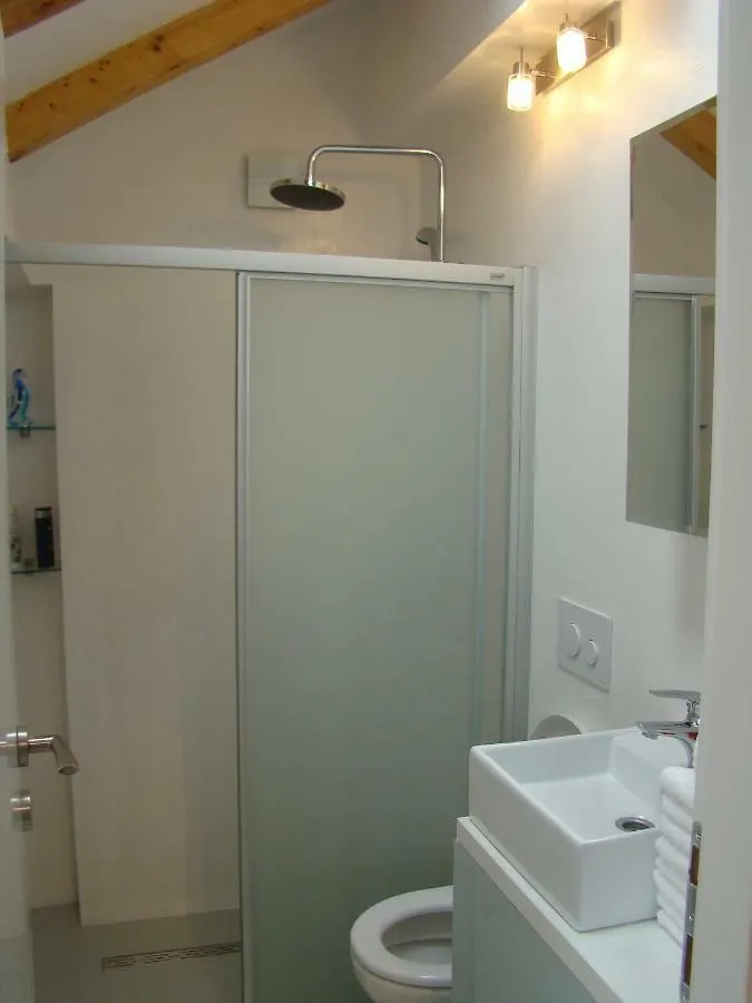 Kike Apartment Kastela