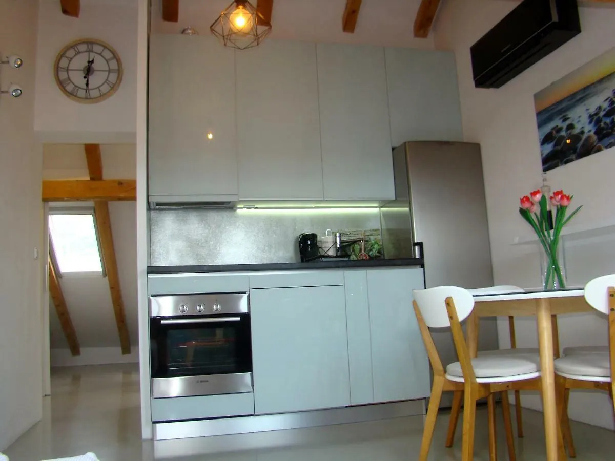 Kike Apartment Kastela 0*,  Croatia